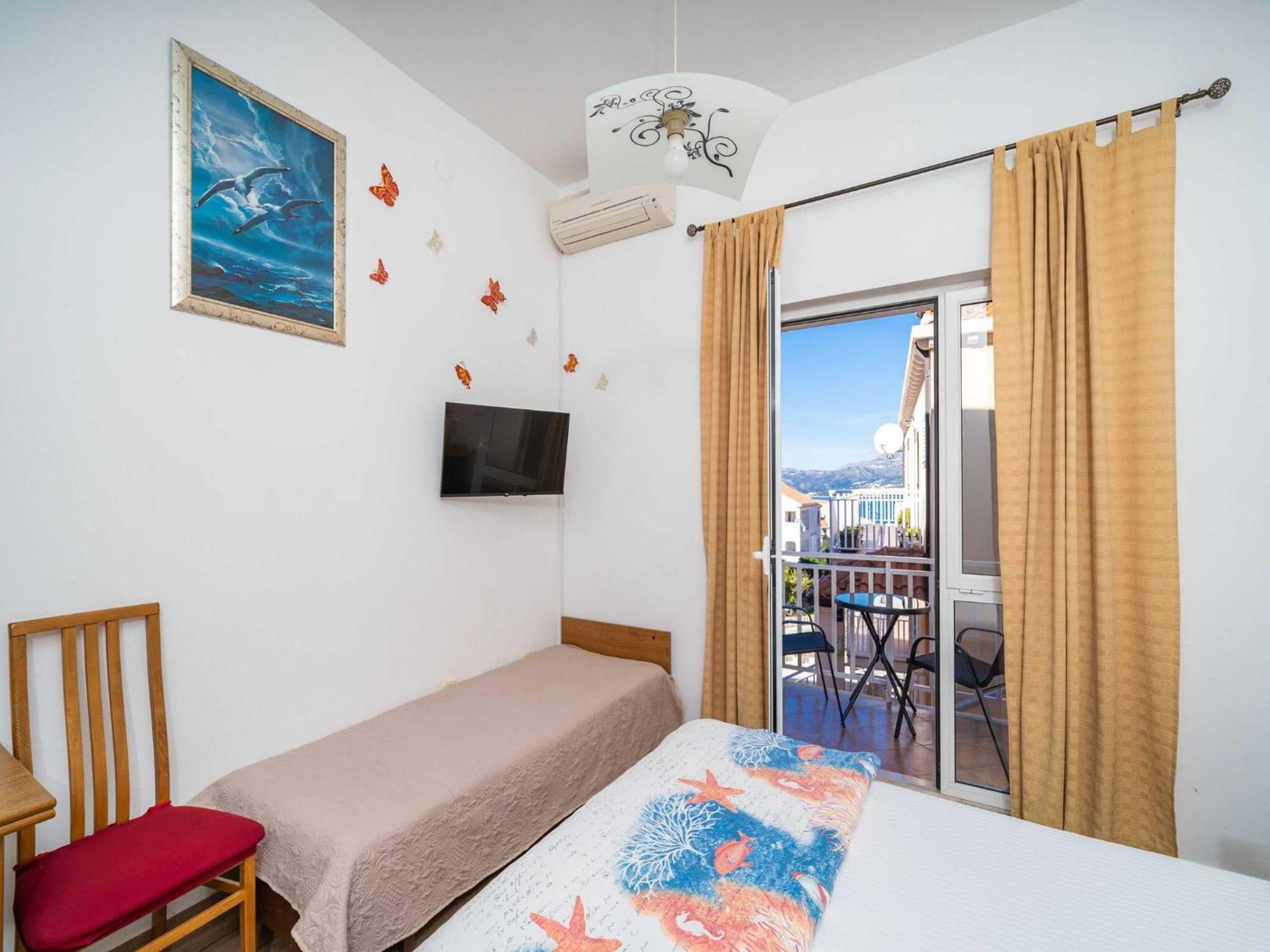 Apartments Senjo - Studio Apartment With Balcony With Side Sea View Apartman 4 Cavtat Exterior foto